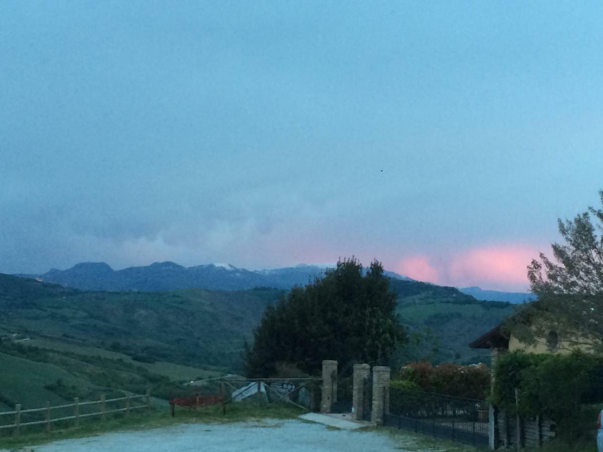 B&B Al Tardino Sogliano al Rubicone Luaran gambar